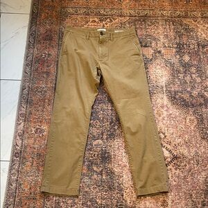 Goodfellow & Co The Every Wear Chino Slim
